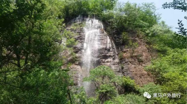 1月29日,云南哈巴雪山一名登山者滑坠遇难 ,大本营游客已全部下撤,未来是否会禁攀暂不知晓